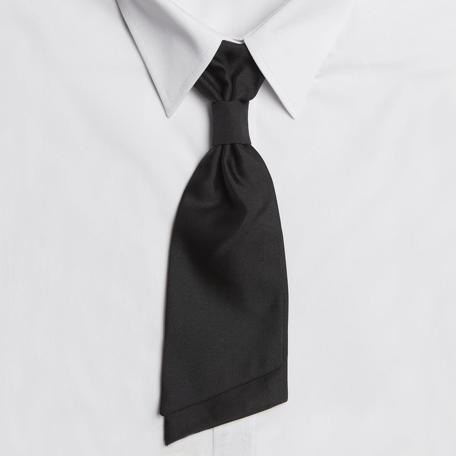 Cravatine